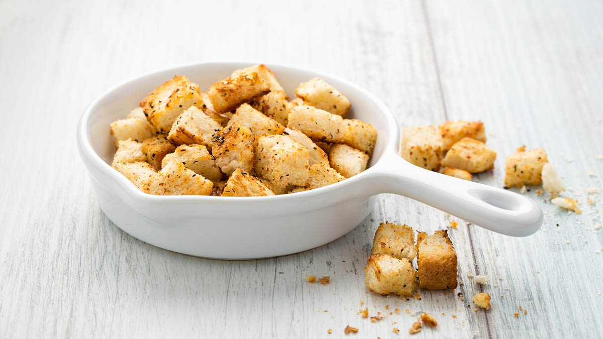 Stockfoto - Homemade croutons