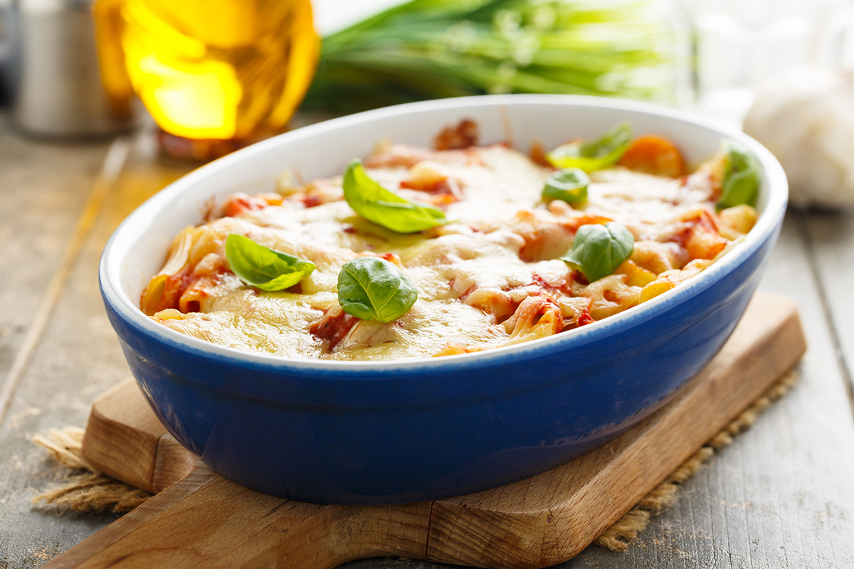 Stockfoto - Pasta baked with veggies